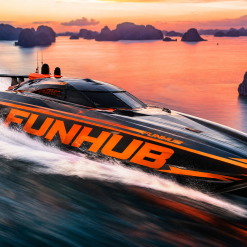 Funhub Nomad 42 Liveaboard Cruiser — Full-Time Residential Yacht with Washing Machine